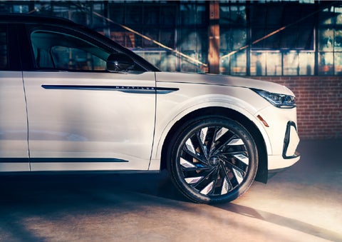 The wheels of the available Jet Appearance Package are highlighted. | Biondi Lincoln in Monroeville PA