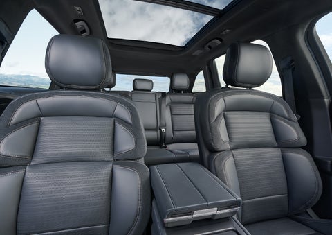 The spacious second row and available panoramic Vista Roof® is shown. | Biondi Lincoln in Monroeville PA