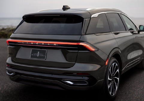The rear of a 2026 Lincoln Black Label™ Nautilus® SUV displays full LED rear lighting. | Biondi Lincoln in Monroeville PA