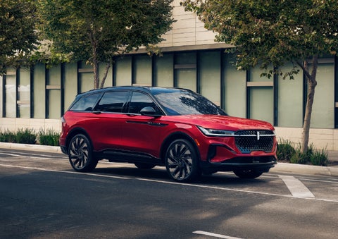 2026 Lincoln Nautilus® SUV with the available Jet Appearance Package and Hybrid transmission. | Biondi Lincoln in Monroeville PA