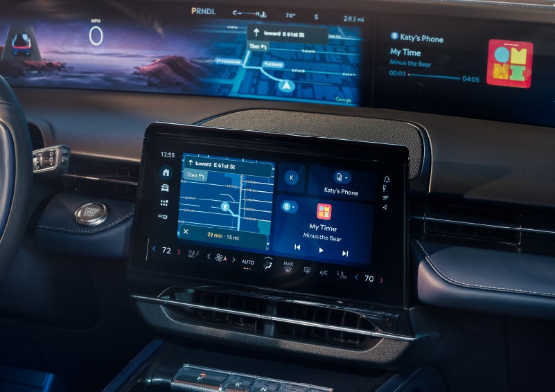 Driving directions are shown on the center touchscreen. | Biondi Lincoln in Monroeville PA