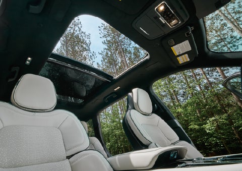 The front seats of a 2027 Lincoln Aviator® Black Label™ SUV | Biondi Lincoln in Monroeville PA
